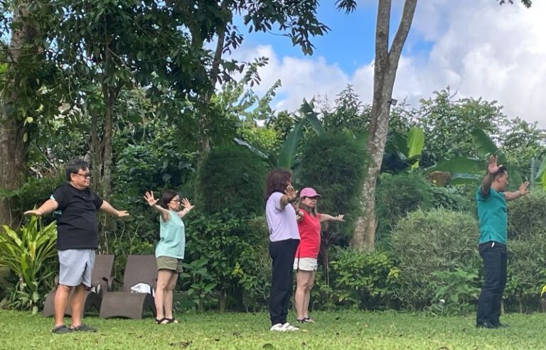 Guests experience tai chi wih Querobie who was trained by a master.